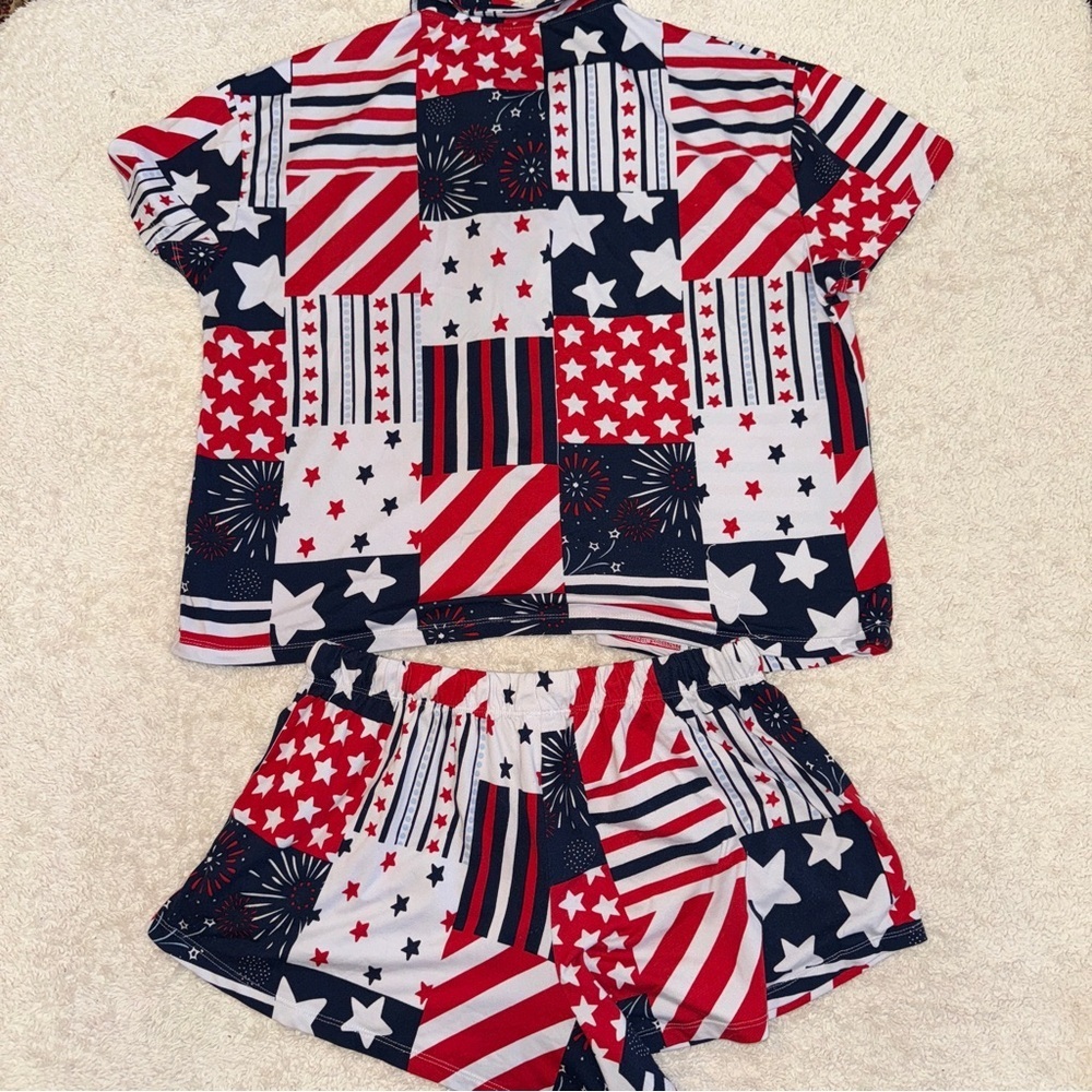 Patriotic Stars and Stripes short set Size Small - Picture 8 of 8